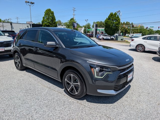 2025 Kia Niro LX