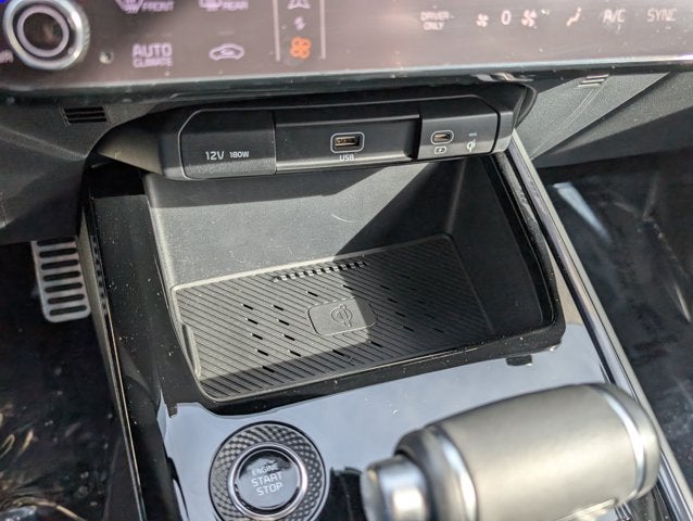 2024 Kia Niro EX Touring