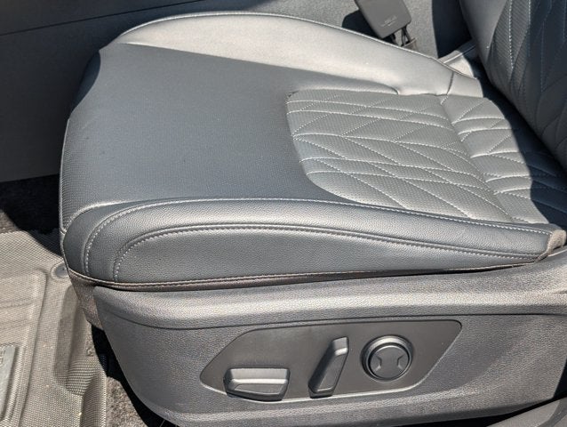 2025 Kia Sportage Plug-In Hybrid X-Line