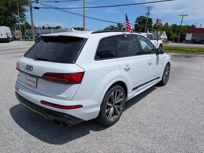 2022 Audi SQ7 Premium Plus